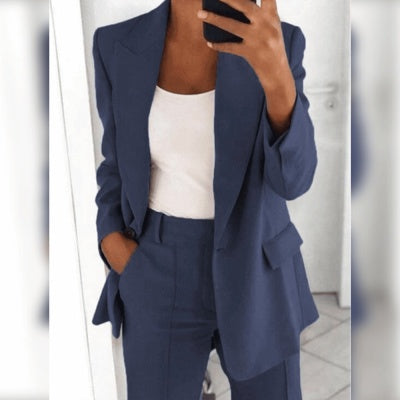 Elegant Women's Suit